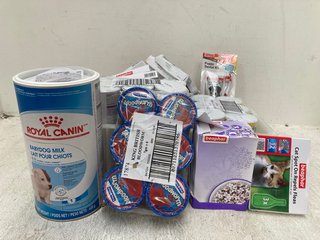 QTY OF ASSORTED PET ITEMS TO INCLUDE QTY OF BEAPHAR CAT SPOT ON REPELS FLEAS TREATMENT BB: 08/26: LOCATION - G9