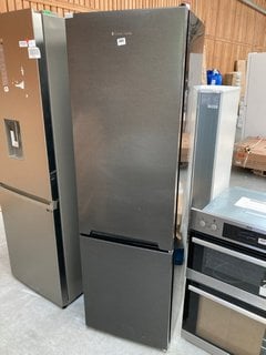 RUSSELL HOBBS TALL FRIDGE FREEZER : MODEL RH180FFFF55DS: LOCATION - D7