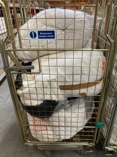 CAGE OF ASSORTED JOHN LEWIS & PARTNERS BEDDING ITEMS TO INCLUDE NATURAL DUCK DOWN SUPER KING SIZE MATTRESS TOPPER (CAGE NOT INCLUDED): LOCATION - B4