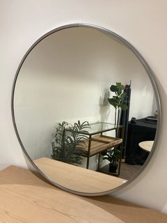 EMMA 80CM ROUND SILVER FRAME WALL MIRROR - RRP £79.99: LOCATION - A5