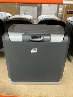 3 X 24L ELECTRIC COOL BOXES IN GREY - MODEL 748115 - COMBINED RRP £180.00: LOCATION - BR1