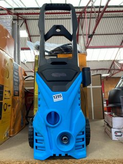 2 X PW20 LIGHTWEIGHT PRESSURE WASHERS IN BLUE/BLACK: LOCATION - BR2