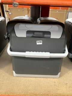 3 X 24L ELECTRIC COOL BOXES IN GREY - MODEL 748115 - COMBINED RRP £180.00: LOCATION - BR2