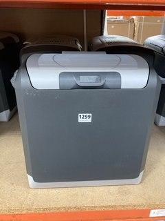 3 X 24L ELECTRIC COOL BOXES IN GREY - MODEL 748115 - COMBINED RRP £180.00: LOCATION - BR2