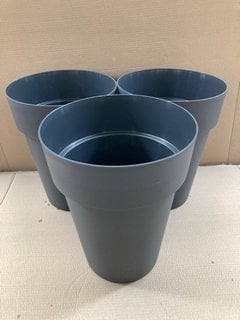 3 X VECA RECYCLED PLASTIC CLEO ALTO VASO TALL PLANT POTS IN CHARCOAL GREY: LOCATION - B4