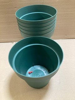 6 X VECA RECYCLED PLASTIC CLEO VASO 30CM PLANT POTS IN DARK GREEN: LOCATION - B4