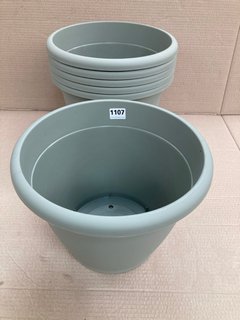 6 X VECA RECYCLED PLASTIC VASO NAXOS 35CM PLANTERS IN SAGE GREEN: LOCATION - B4