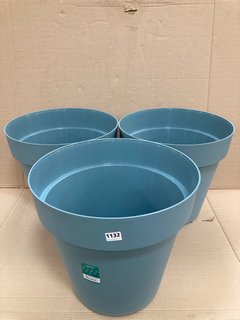 3 X VECA RECYCLED PLASTIC CLEO VASO 50CM WHEELED PLANTERS IN MARINE BLUE: LOCATION - B4