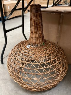 NKUKU BERU LARGE RATTAN STYLE LAMP SHADE IN NATURAL FINISH: LOCATION - B6