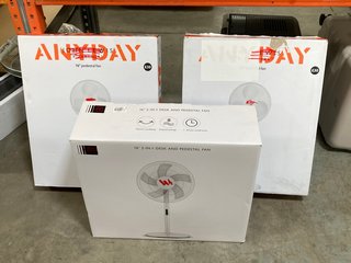 3 X ASSORTED JOHN LEWIS & PARTNERS FANS TO INCLUDE 16" 2 IN 1 DESK AND PEDESTAL FAN: LOCATION - BR10