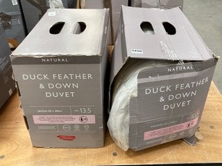 2 X JOHN LEWIS & PARTNERS DUCK FEATHER AND DOWN DUVETS : SIZES SINGLE AND KING SIZE: LOCATION - C9