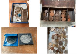 A COLLECTION OF ASSORTED VINTAGE COINS AND AN ANTIQUE BRASS MONEY BOX: LOCATION - CR