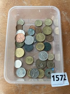 A COLLECTION OF ASSORTED COINS: LOCATION - CR