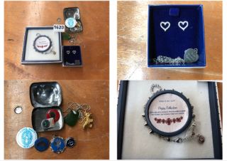 ASSORTED COSTUME JEWELLERY, BADGES AND PIN BADGES: LOCATION - CR