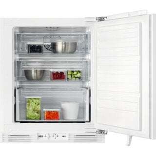 AEG 7000 INTEGRATED UNDER COUNTER FREEZER : MODEL OAB7N82EF - RRP £619: LOCATION - D7