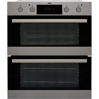 AEG BUILT IN DOUBLE ELECTRIC OVEN: MODEL DUB331110M - RRP £616: LOCATION - D2