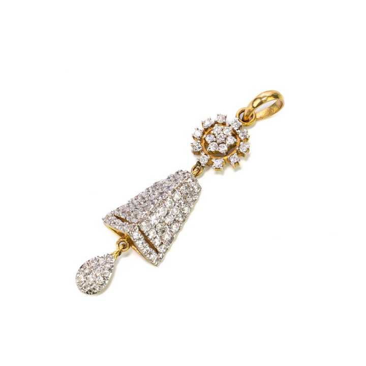 18K Yellow Clear Stone Pavé Drop Pendant, 5x1.3cm, 6.5g.  Auction Guide: £250-£350 (VAT Only Payable on Buyers Premium)