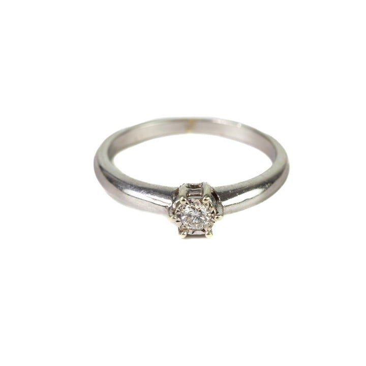 9ct White Gold 0.10ct Diamond Single Stone Ring, Size M, 2.4g (VAT Only Payable on Buyers Premium)