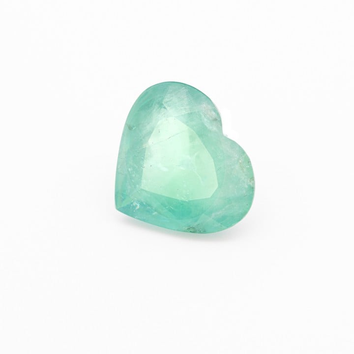 13.50ct Columbian Green Emerald, Transparent, Faceted Heart-Cut Single Gemstone, 16x18x10mm. Auction Guide: £5,000-£6,000 (VAT Only Payable on Buyers Premium)