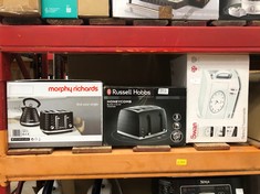 QUANTITY OF ITEMS TO INCLUDE MORPHY RICHARDS VECTOR 4 SLICE TOASTER, HIGH GLOSS GEOMETRIC DESIGN, DEFROST AND REHEAT, VARIABLE WIDTH SLOTS, REMOVEABLE CRUMB TRAY, BLACK, 248131: LOCATION - C RACK