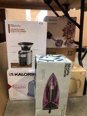 QUANTITY OF ITEMS TO INCLUDE KALORIK 2 SLICE TOASTER : LOCATION - TABLES