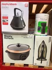 QUANTITY OF KITCHEN & APPLIANCES ITEMS TO INCLUDE MORPHY RICHARDS EVOKE SPECIAL EDITION BLACK PYRAMID KETTLE 100110: LOCATION - A RACK