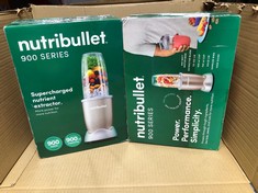 2 X NUTRIBULLET BLENDER 900 SERIES - POWERFUL 24,000 RPM EXTRACTOR BLENDS FROZEN FRUIT, NUTS & ICE - 8 PIECE KIT INCLUDES 1X OVERSIZED CUP, 1X TALL CUP, 1X HANDLED RING & 2 LIDS - FOR SMOOTHIES & JUI