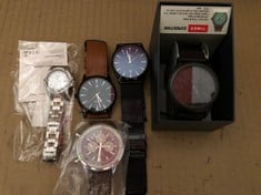 QUANTITY OF WATCHES ITEMS TO INCLUDE TIMEX EXPEDITION SCOUT MEN'S 40MM FABRIC STRAP WATCH TW4B14200: LOCATION - G