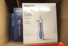 QUANTITY OF HEALTH & BEAUTY ITEMS TO INCLUDE PANASONIC EW1211 RECHARGEABLE DENTAL ORAL IRRIGATOR WITH 2 WATER JET MODES: LOCATION - H