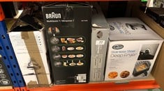 QUANTITY OF KITCHEN & APPLIANCES ITEMS TO INCLUDE BRAUN MULTIQUICK 7: LOCATION - A