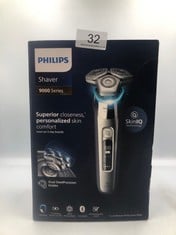 PHILIPS SHAVER SERIES 9000 - WET AND DRY ELECTRIC SHAVER FOR MEN IN CHROME SILVER WITH LIFT AND CUT, SKIN IQ TECHNOLOGY, POP-UP BEARD TRIMMER, CHARGING STAND AND TRAVEL CASE (MODEL S9975/35).: LOCATI