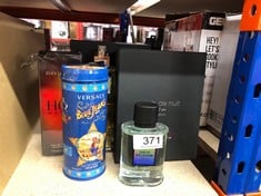 QUANTITY OF FRAGRANCES TO INCLUDE VERSACE BLUE JEANS MAN: LOCATION - C