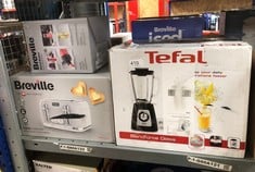 QUANTITY OF KITCHEN & APPLIANCES ITEMS TO INCLUDE TEFAL BLENDFORCE II BLENDER, 2L GLASS JUG, 1.25L EFFECTIVE CAPACITY, 800W, 4 REMOVABLE POWELIX BLADES, SMOOTHIE BLENDER, ICE CRUSH, 2 SPEEDS + PULSE