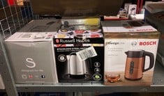 QUANTITY OF  ITEMS TO INCLUDE BOSCH DESIGNLINE PLUS TWK4P439GB STAINLESS STEEL CORDLESS KETTLE,1.7 LITRES,3000 W - COPPER: LOCATION - C