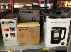 QUANTITY OF KITCHEN & APPLIANCES ITEMS TO INCLUDE BREVILLE ULTIMATE DEEP FILL TOASTIE MAKER | 2 SLICE SANDWICH TOASTER | REMOVABLE NON-STICK PLATES | STAINLESS STEEL | BLACK [VST082]: LOCATION - C