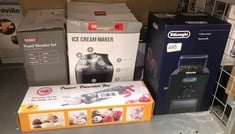 QUANTITY OF KITCHEN & APPLIANCES ITEMS TO INCLUDE DE'LONGHI, COFFEE GRINDER KG79, BLACK, 1 - PACK: LOCATION - D