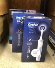 QUANTITY OF HEALTH & BEAUTY ITEMS TO INCLUDE ORAL-B VITALITY PRO ELECTRIC TOOTHBRUSHES ADULTS, BLUE: LOCATION - E