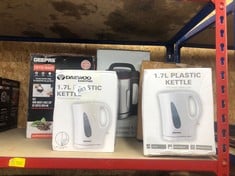 QUANTITY OF KITCHEN & APPLIANCE ITEMS TO INCLUDE DAEWOO 1.7L KETTLE: LOCATION - E