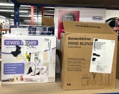 QUANTITY OF KITCHEN & APPLIANCE ITEMS TO INCLUDE BONSEN KITCHEN HAND BLENDER: LOCATION - F