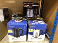 QUANTITY OF KITCHEN & APPLIANCES ITEMS TO INCLUDE RUSSELL HOBBS HONEYCOMB ELECTRIC 1.7L CORDLESS KETTLE (FAST BOIL 3KW, BLACK PREMIUM PLASTIC, MATT & HIGH GLOSS FINISH, REMOVABLE WASHABLE ANTI-SCALE