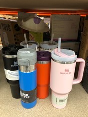 QUANTITY OF ITEMS TO INCLUDE STANLEY QUENCHER H2.0 FLOWSTATE TUMBLER 1.2L - COLD FOR 11 HOURS - ICED FOR 48 HOURS - WATER BOTTLE WITH STRAW, HANDLE AND LID - DISHWASHER SAFE - TRAVEL MUG FOR COLD OR