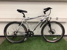 CLAUD BUTLER RAVANA MOUNTAIN BIKE 27" WHEELS 20" FRAME SHIMANO 7 SPEED TRIGGER GEARS : LOCATION - BIKE RACKS(COLLECTION OR OPTIONAL DELIVERY AVAILABLE)