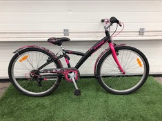 BTWIN PINK & BLACK GIRLS HYBRID BIKE 14" FRAME 26" WHEELS 6 SPEED SHIMANO REVO SHIFT GEARS: LOCATION - BIKE RACKS(COLLECTION OR OPTIONAL DELIVERY AVAILABLE)