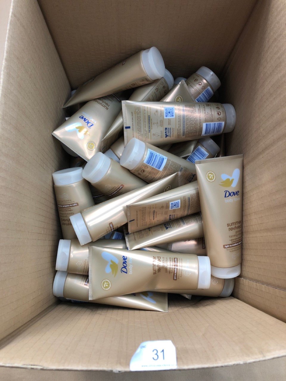 40X DOVE BODY LOVE SUMMER REVIVED GRADUAL TANNING LOTION - COLLECTION ONLY - LOCATION BACK WALL