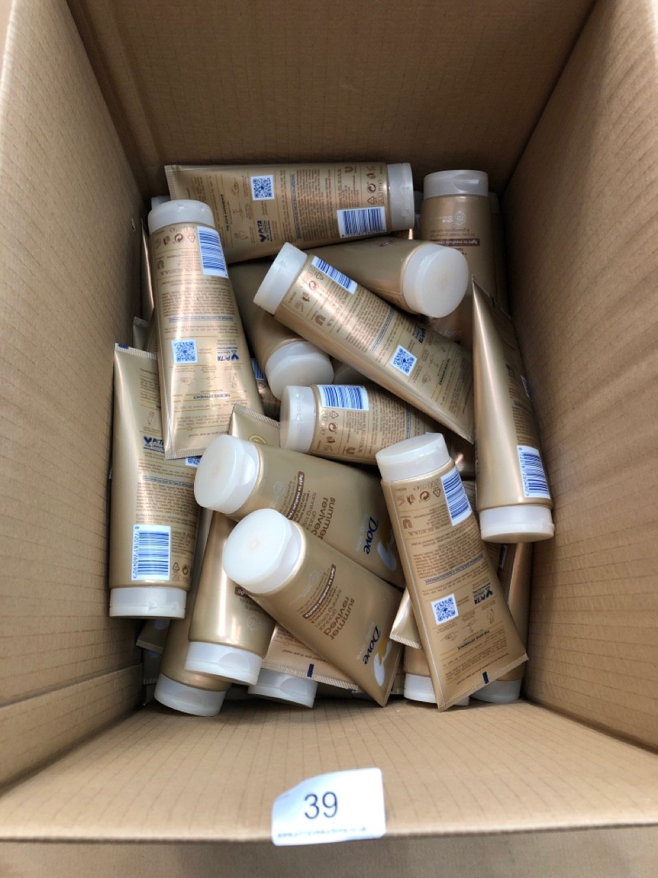 40X DOVE BODY LOVE SUMMER REVIVED GRADUAL TANNING LOTION - COLLECTION ONLY - LOCATION BACK WALL