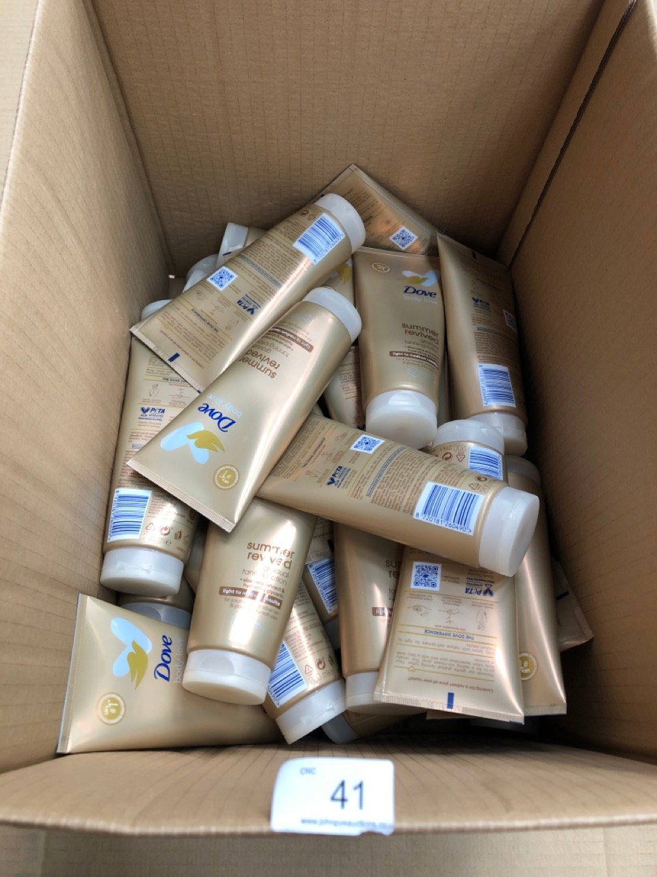 40X DOVE BODY LOVE SUMMER REVIVED GRADUAL TANNING LOTION - COLLECTION ONLY - LOCATION BACK WALL