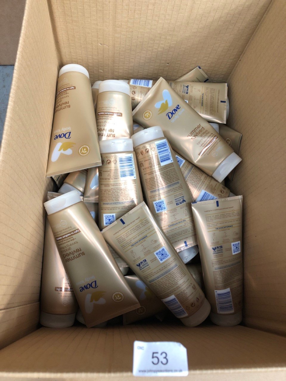 40X DOVE BODY LOVE SUMMER REVIVED GRADUAL TANNING LOTION - COLLECTION ONLY - LOCATION BACK WALL