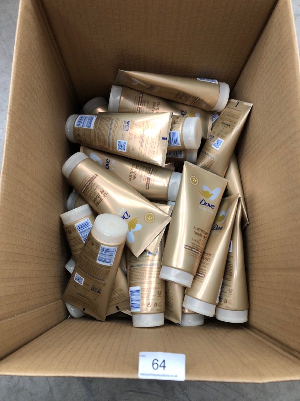 40X DOVE BODY LOVE SUMMER REVIVED GRADUAL TANNING LOTION - COLLECTION ONLY - LOCATION RIGHT RACK