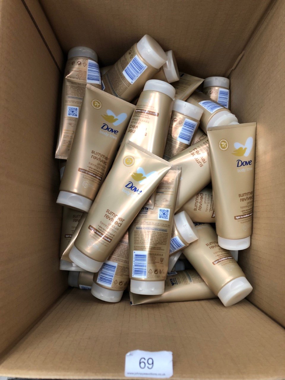 40X DOVE BODY LOVE SUMMER REVIVED GRADUAL TANNING LOTION - COLLECTION ONLY - LOCATION RIGHT RACK