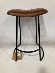 NKUKU NARWANA RIBBED LEATHER STOOL SIZE LARGE IN AGED TAN / IRON - MODEL NO. NS1102 - RRP £225